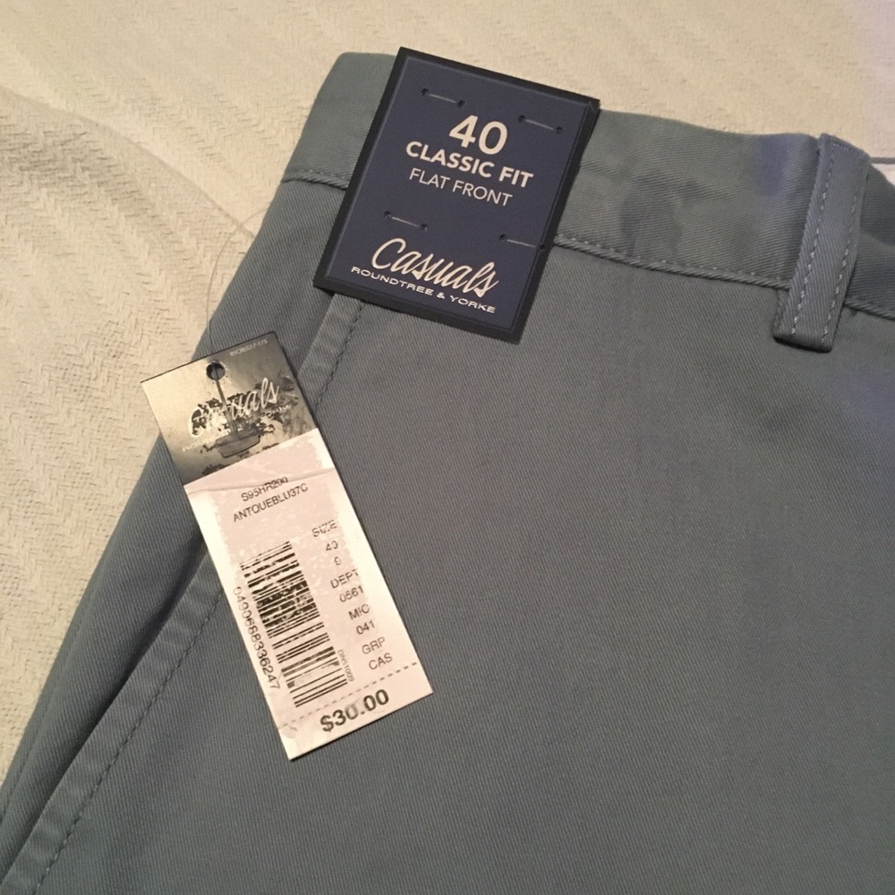 NWT Roundtree & Yorke Classic Fit Shorts Size 40